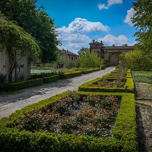 Antica Corte Pallavicina Relais Landhaus