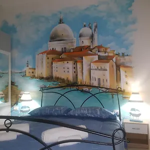 Bed Stazione 3*, Rho Italia